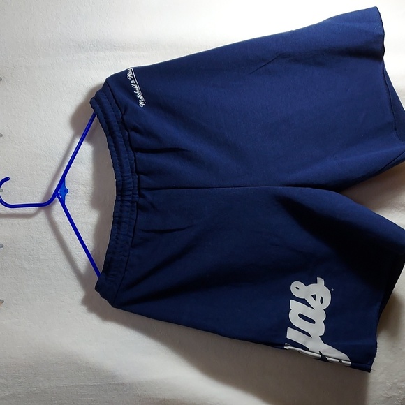 Mitchell & Ness Georgetown Hoyas shorts - Picture 7 of 10